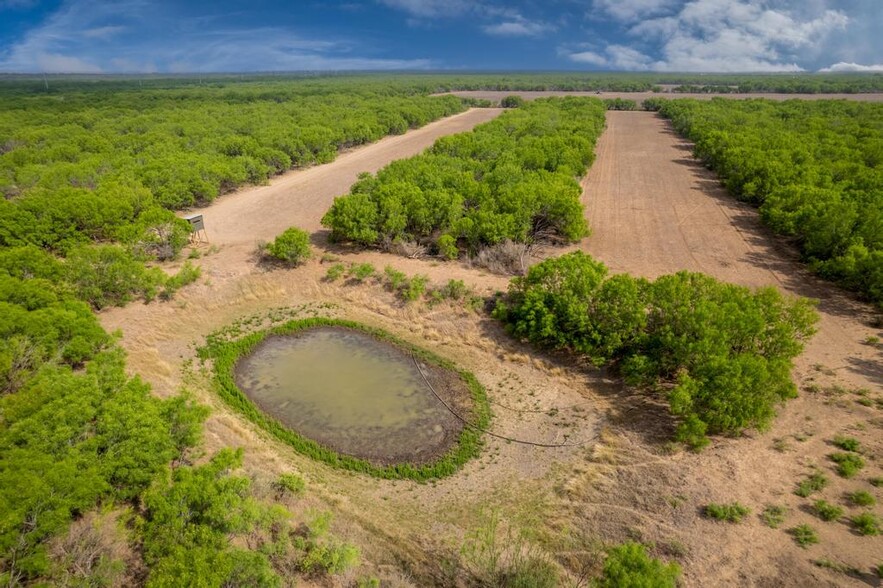 1 FM1581, Pearsall, TX à vendre - Photo du bâtiment - Image 1 de 1