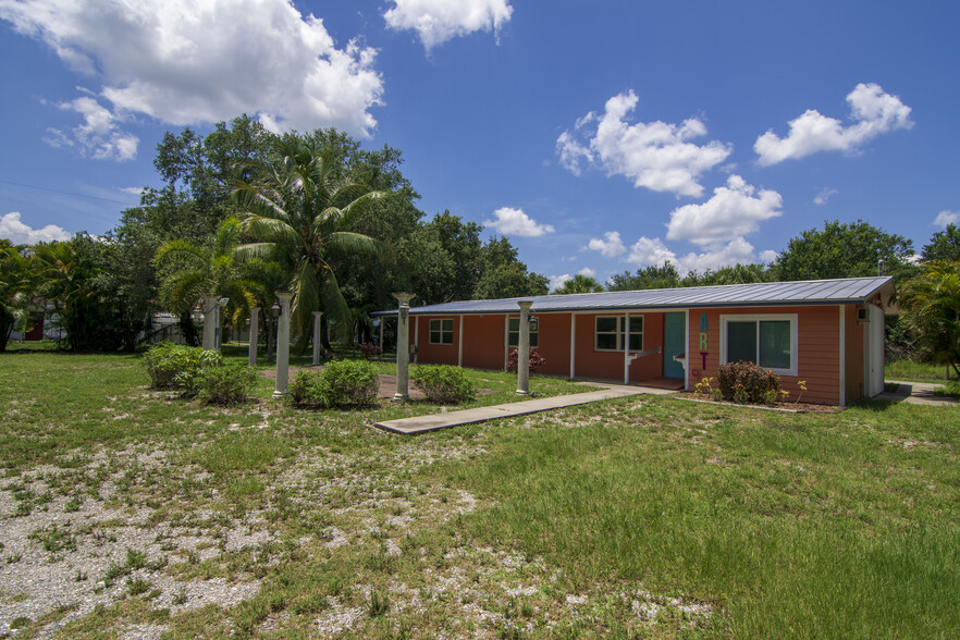 8905 N US Highway 1, Sebastian, FL à vendre - Photo du bâtiment - Image 1 de 1