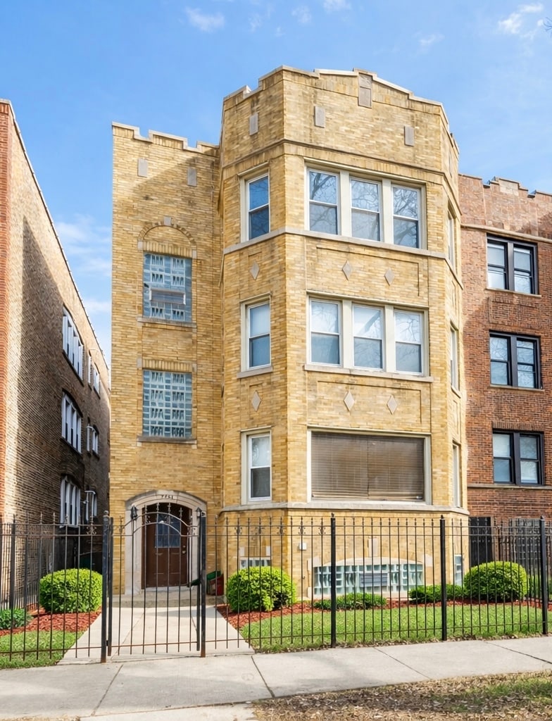 7751 S Phillips Ave, Chicago, IL à vendre Photo principale- Image 1 de 34