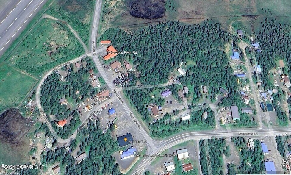 610 Wood River Rd, Dillingham, AK à vendre - Photo du bâtiment - Image 2 de 12