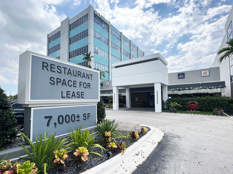 3485 N Federal Hwy, Fort Lauderdale, FL for lease - Building Photo - Image 1 of 21