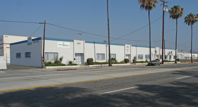 Plus de détails pour 18207 S Broadway, Gardena, CA - Industriel à louer