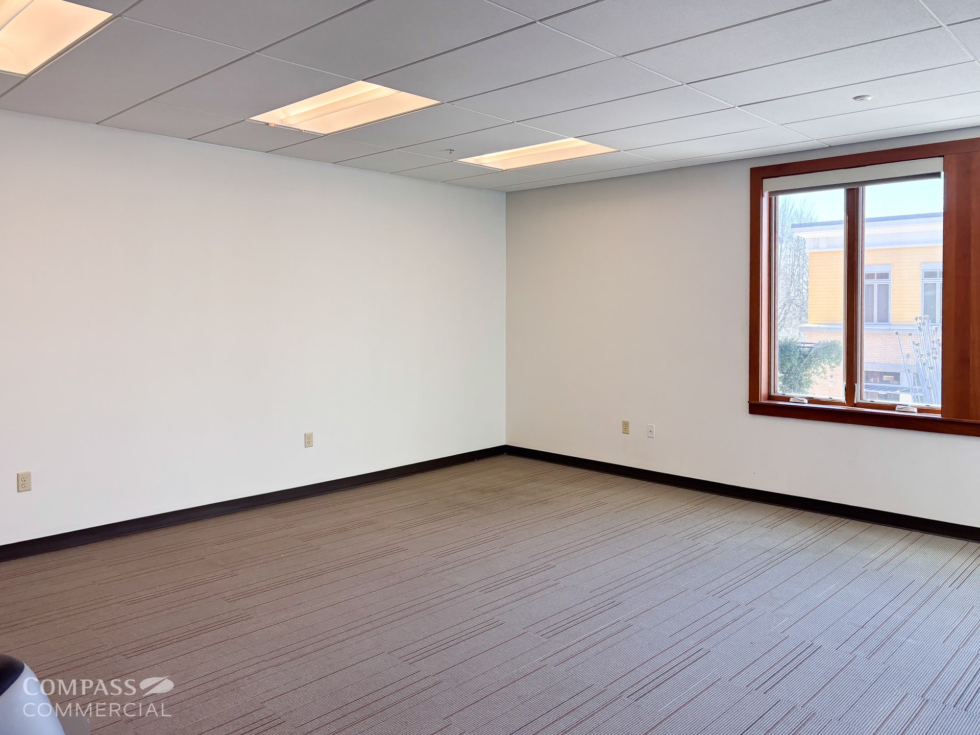 1700 Main St, Washougal, WA for lease Interior Photo- Image 1 of 2