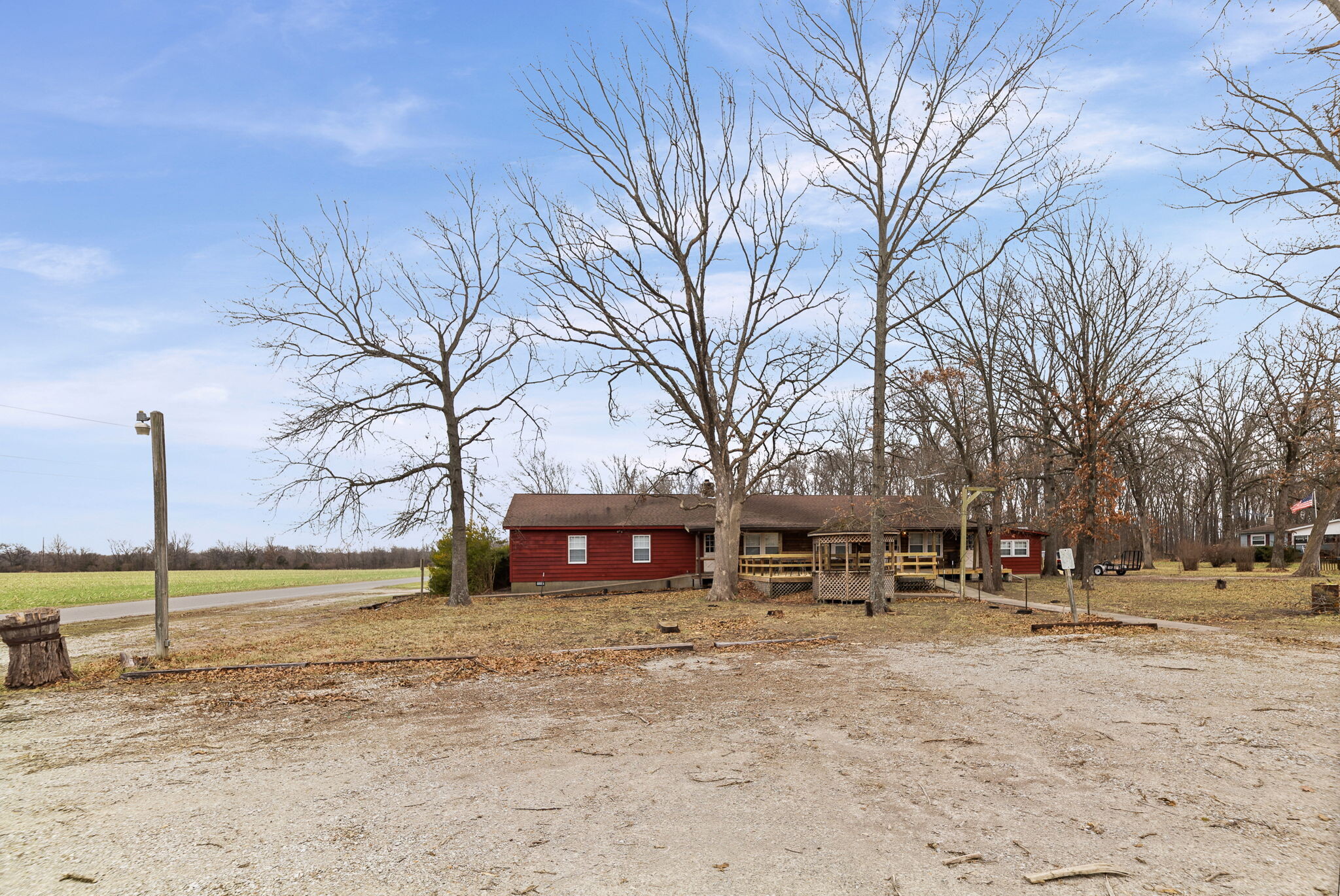 1162 School St, Percy, IL for sale Primary Photo- Image 1 of 46