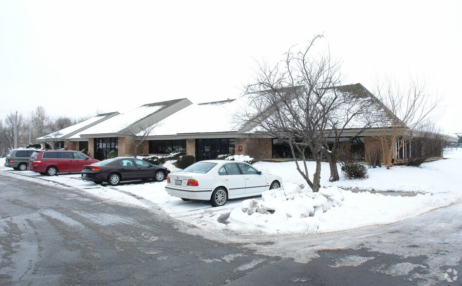 13550 W 95th St, Lenexa, KS à vendre - Photo du bâtiment - Image 3 de 4