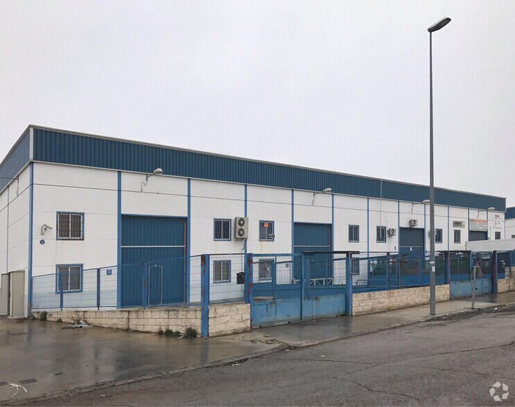 Calle Málaga, 3, Valdemoro, Madrid à vendre - Photo du bâtiment - Image 2 de 2