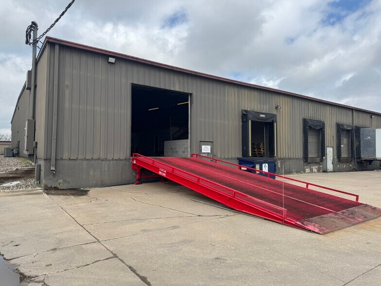 5034 Park Ave, Des Moines, IA à louer - Photo du bâtiment - Image 2 de 9