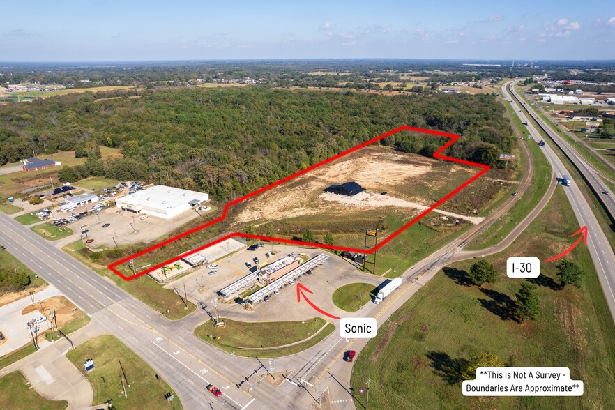 440 Interstate 30 W, Mount Vernon, TX for sale - Building Photo - Image 3 of 27