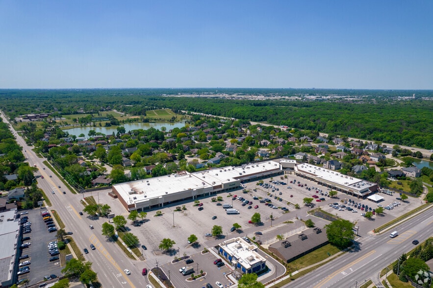 4125-4193 Dundee Rd, Northbrook, IL for lease - Aerial - Image 3 of 16