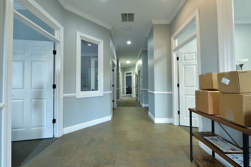 4994 Lower Roswell Rd, Marietta, GA à louer - Photo du bâtiment - Image 3 de 15