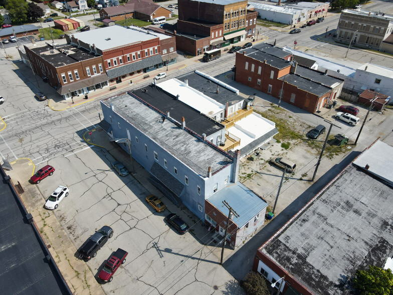 202 E 5th St, Fowler, IN for sale - Building Photo - Image 3 of 37