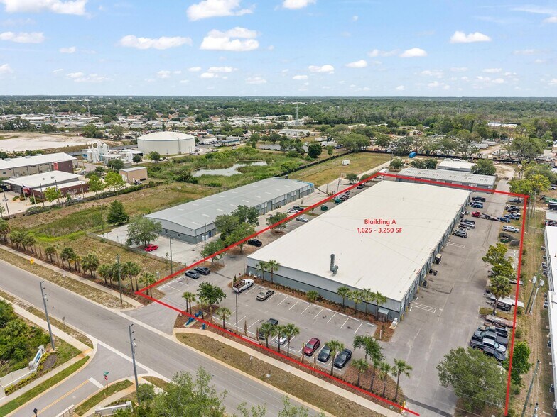 1400 L and R Industrial Blvd, Tarpon Springs, FL à louer - Aérien - Image 3 de 16