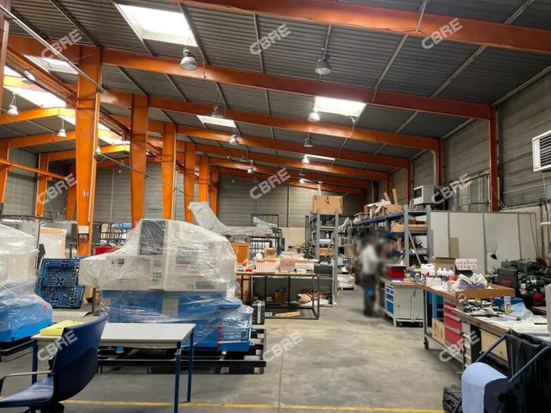 Bureau dans Morangis à louer - Photo intérieure - Image 3 de 8