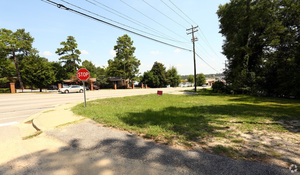 2720 Two Notch Rd, Columbia, SC à vendre - Photo principale - Image 1 de 14