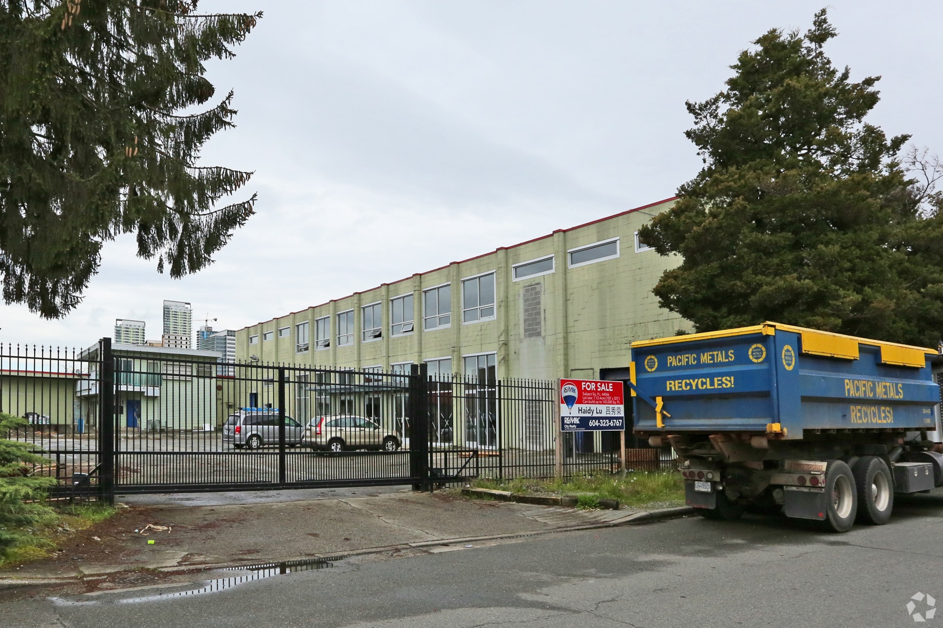 8399 Ontario St, Vancouver, BC for lease Primary Photo- Image 1 of 19