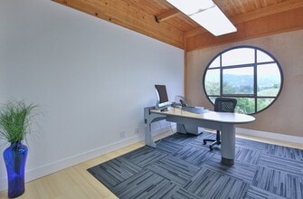 101 Lucas Valley Rd, San Rafael, CA for lease Interior Photo- Image 2 of 4