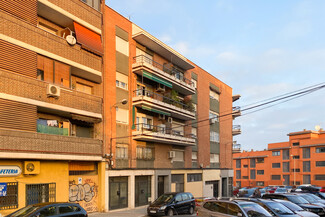 Plus de détails pour Calle de la Duquesa de Tamames, 2, Madrid - Multi-résidentiel à vendre