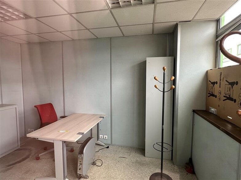 128 Bis Avenue Jean Jaurès, Ivry-sur-Seine for lease - Interior Photo - Image 2 of 5