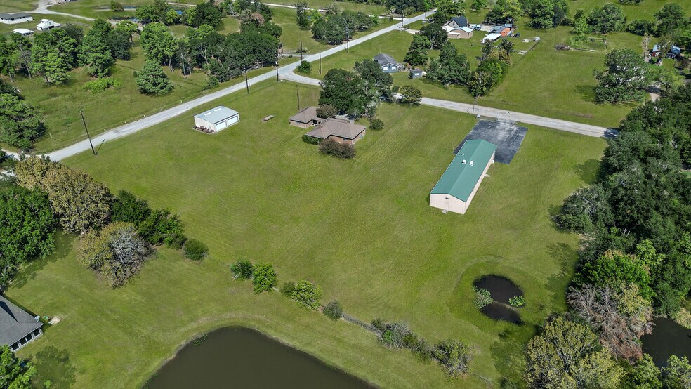 20003 Bauer Hockley Road Rd, Tomball, TX à vendre - Photo du bâtiment - Image 2 de 34