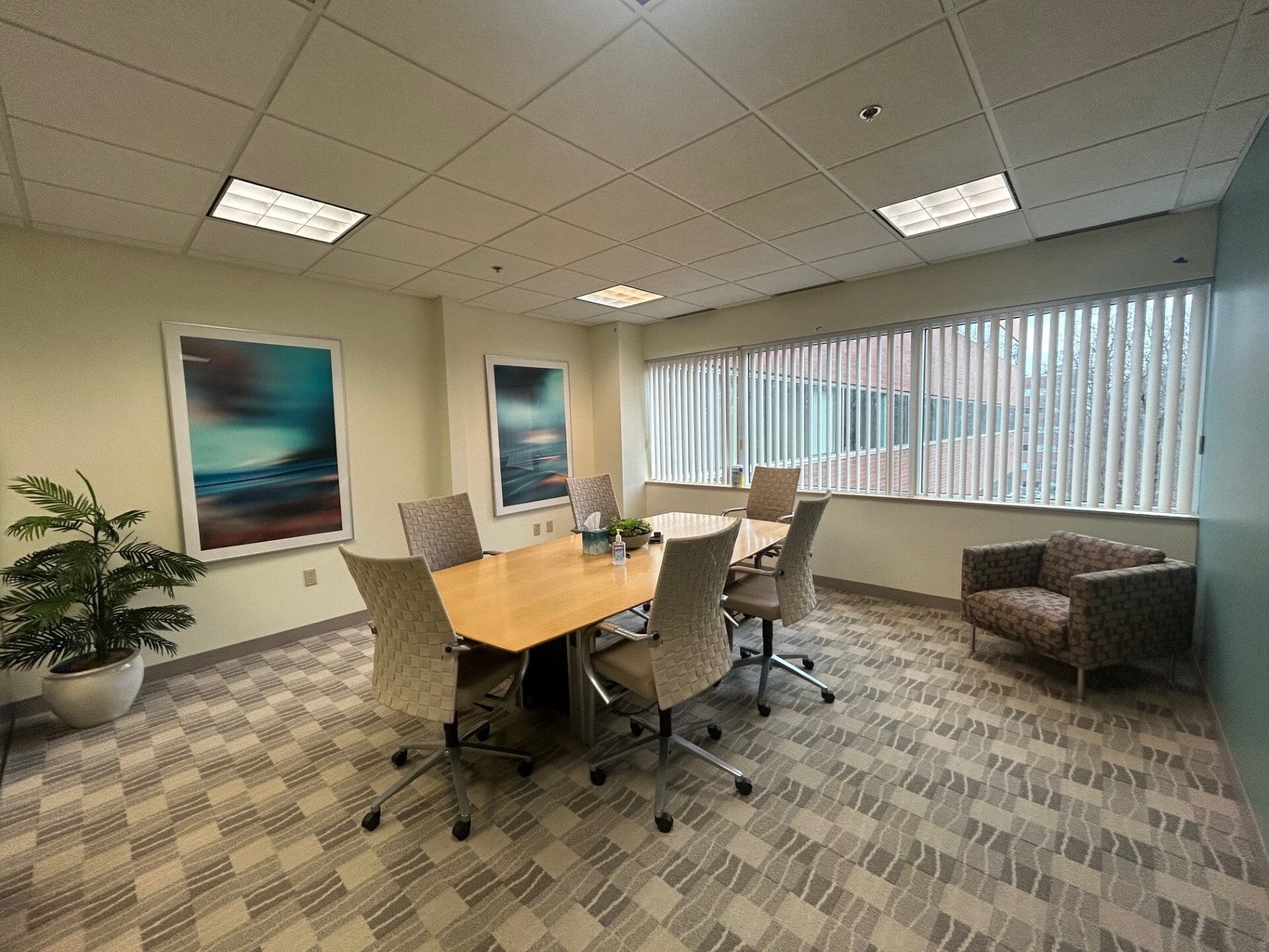 200 Fifth Ave, Waltham, MA à louer Photo intérieure- Image 1 de 6