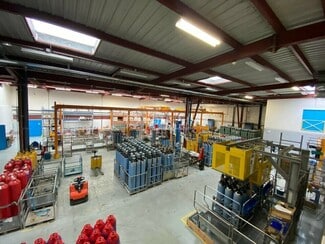 More details for 1 Rue Fourny, Buc - Industrial for Sale
