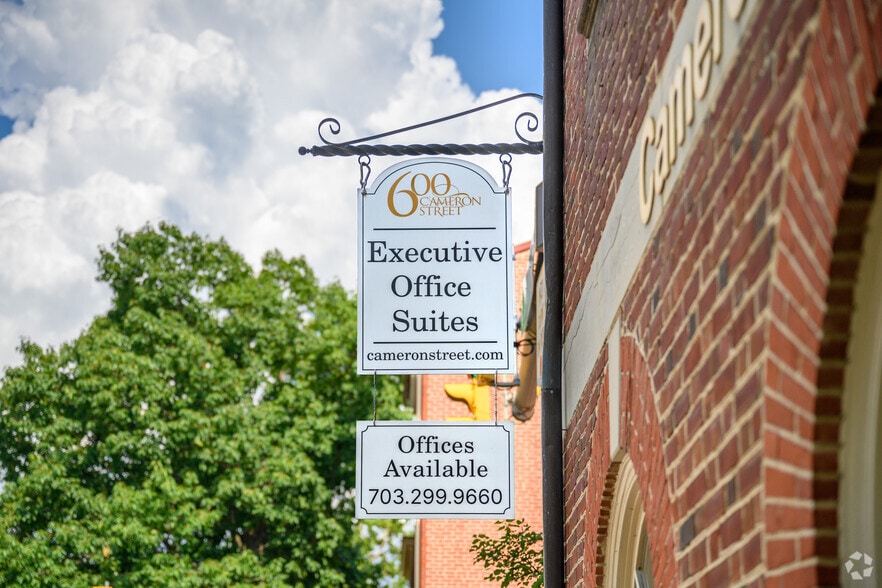 600 Cameron St, Alexandria, VA for lease - Building Photo - Image 3 of 16