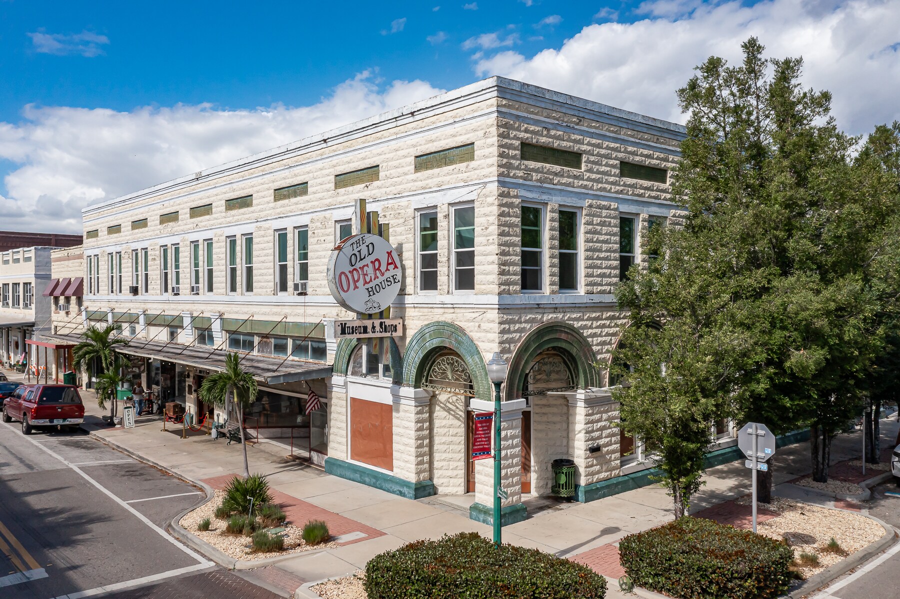 114 W Oak St, Arcadia, FL for sale Building Photo- Image 1 of 73