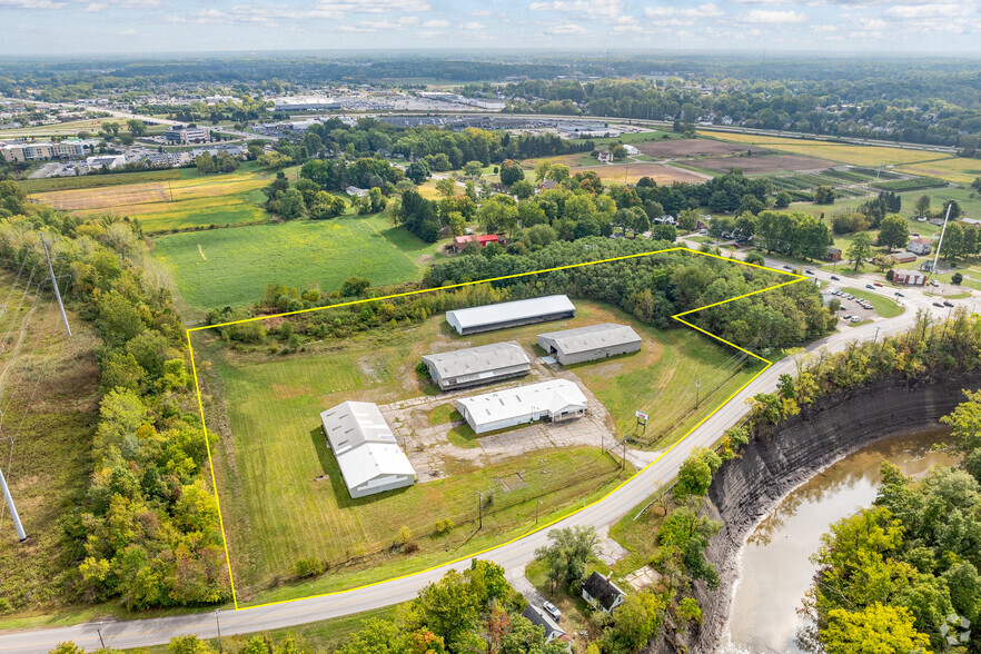 4995 E River Rd, Sheffield Village, OH for sale - Aerial - Image 1 of 1