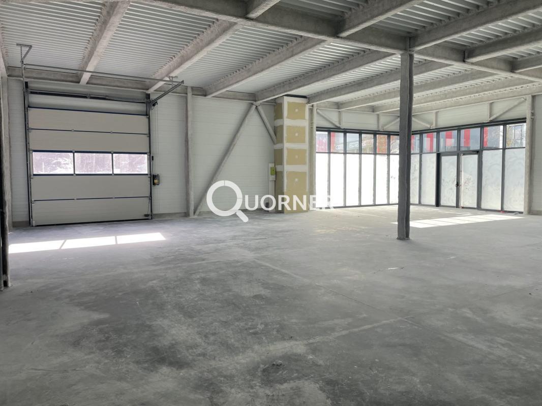 Commerce de détail dans Frejus à louer Photo intérieure- Image 1 de 4