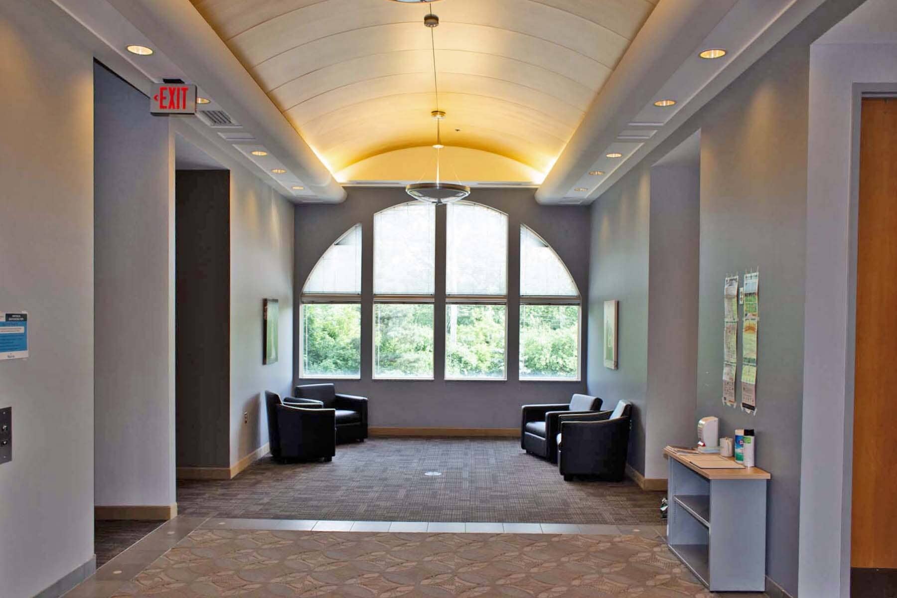 1429 W Saginaw St, East Lansing, MI for lease Lobby- Image 1 of 7