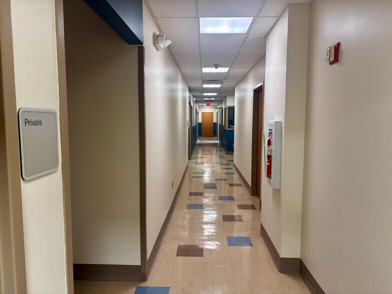 5616-5636 Chestnut St, Philadelphia, PA à vendre - Photo du bâtiment - Image 2 de 6