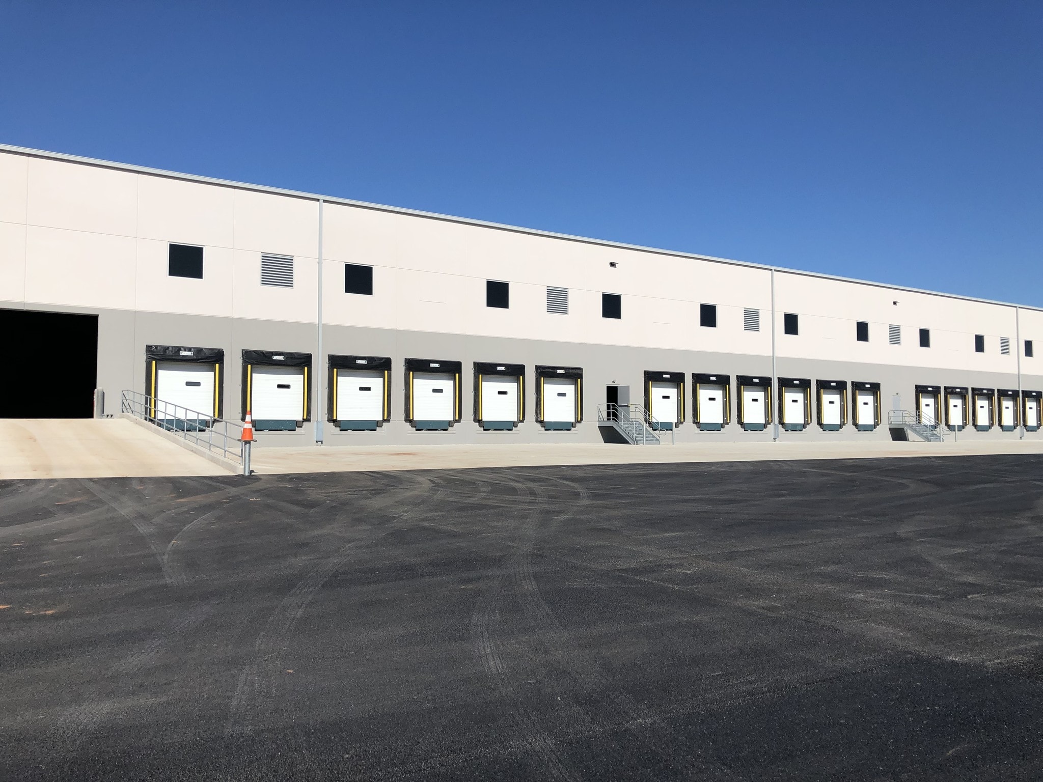 200 Shady Ln, Manchester, PA à louer Photo du bâtiment- Image 1 de 2