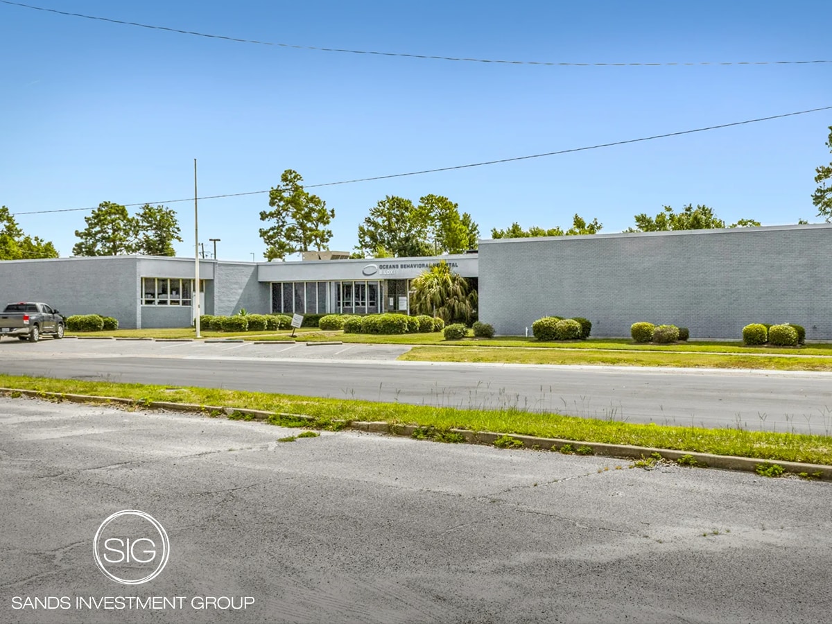 152 Gateway Dr, Biloxi, MS for sale Building Photo- Image 1 of 5