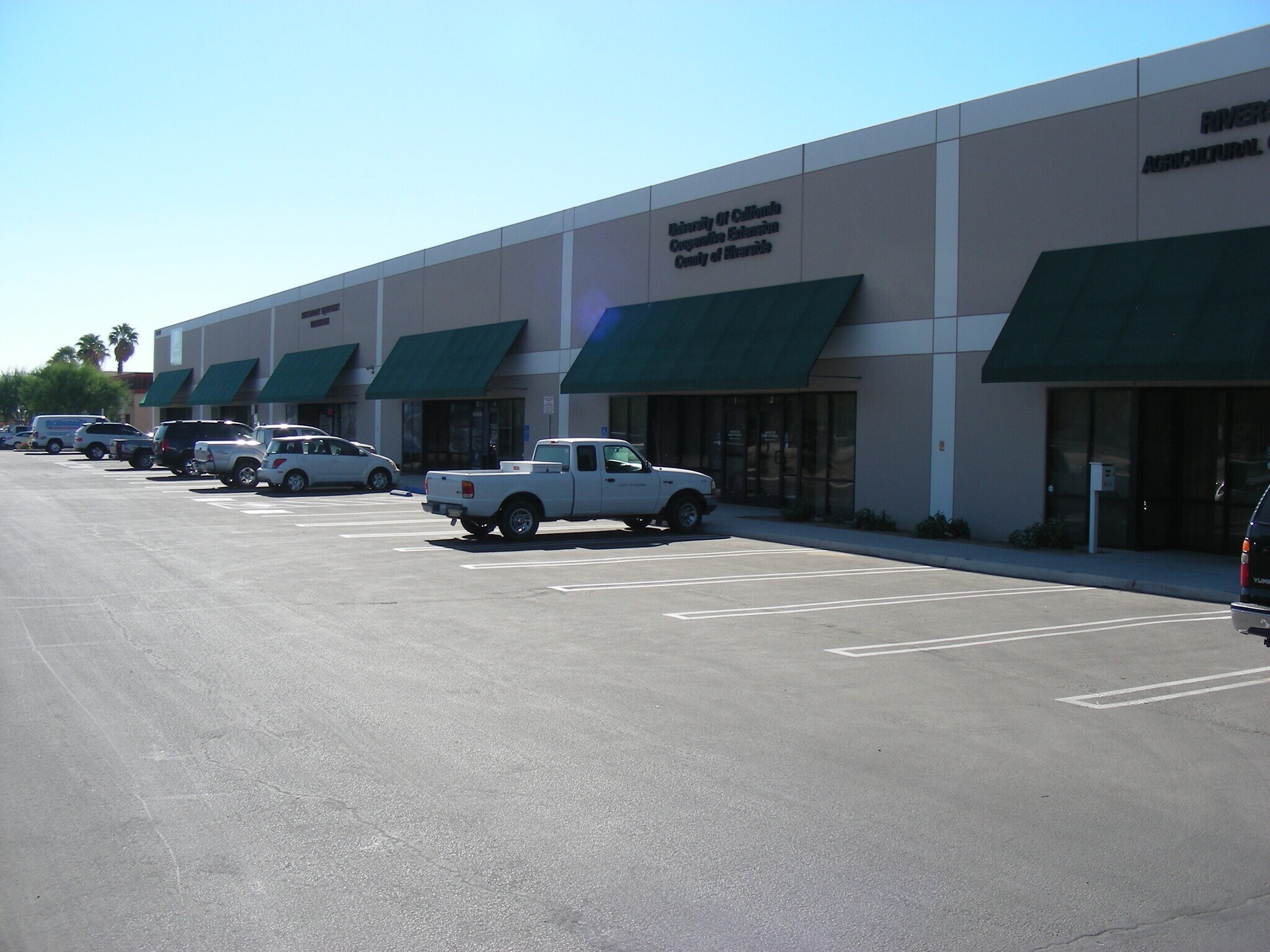 81077 Indio Blvd, Indio, CA for lease Building Photo- Image 1 of 9