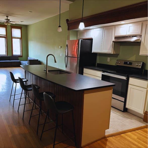 358 Broad St, Waverly, NY à vendre - Photo du bâtiment - Image 2 de 16