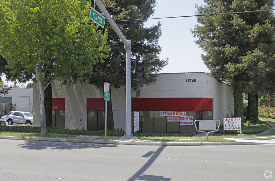 46249-46289 Warm Springs Blvd, Fremont, CA for lease - Building Photo - Image 3 of 3