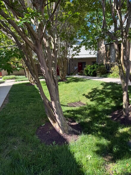 6183 Executive Blvd, North Bethesda, MD à louer - Photo intérieure - Image 3 de 5