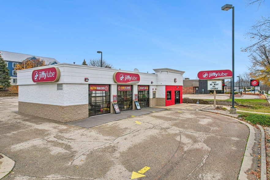 3140 Maple Valley Dr, Madison, WI for sale - Building Photo - Image 1 of 5