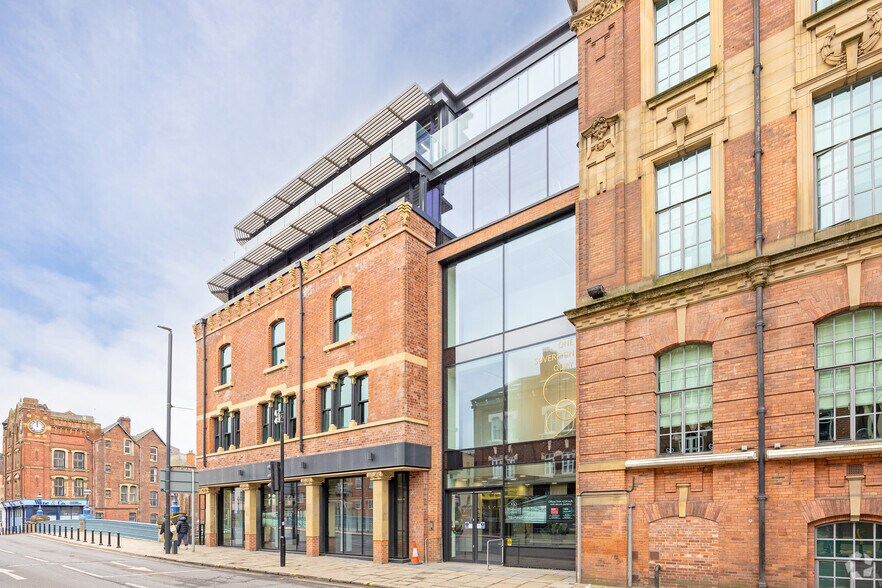 1 Bridge End, Leeds à louer - Photo du bâtiment - Image 3 de 3