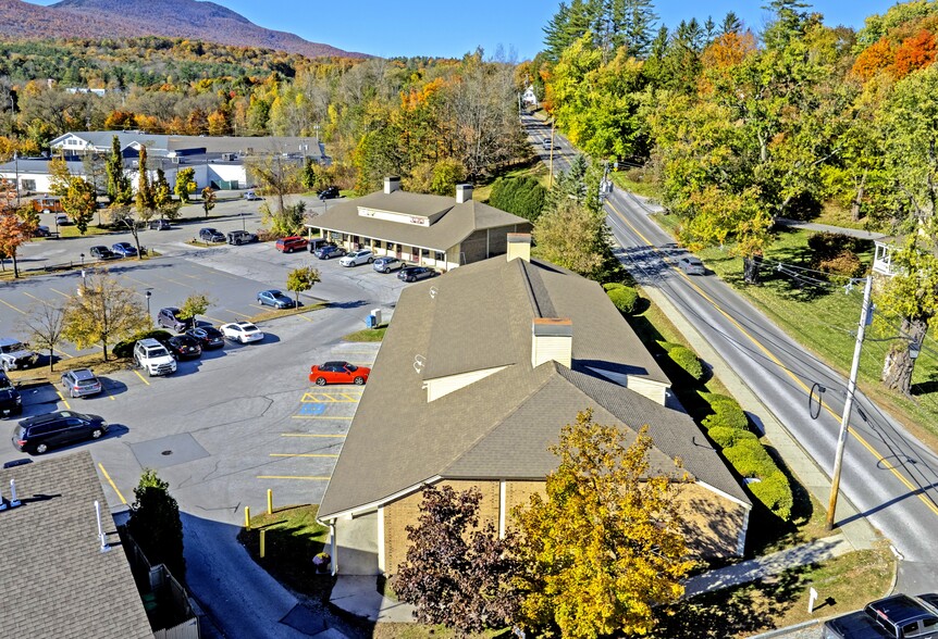 367 Depot St, Manchester Center, VT à vendre - Photo du bâtiment - Image 2 de 2