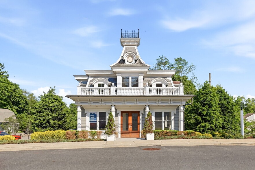 470 Main St, Armonk, NY à vendre - Photo du bâtiment - Image 2 de 17