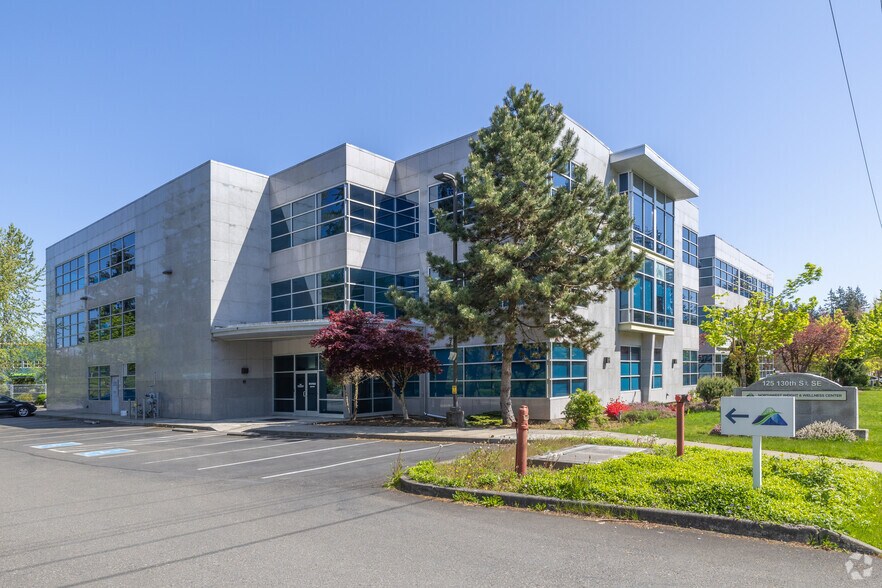 125 130th St SE, Everett, WA for lease - Primary Photo - Image 1 of 5
