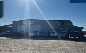 930 Antelope Rd, White City, OR for lease Building Photo- Image 2 of 4