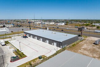 Plus de détails pour 5101 N Cage Blvd, Pharr, TX - Local d'activités à louer