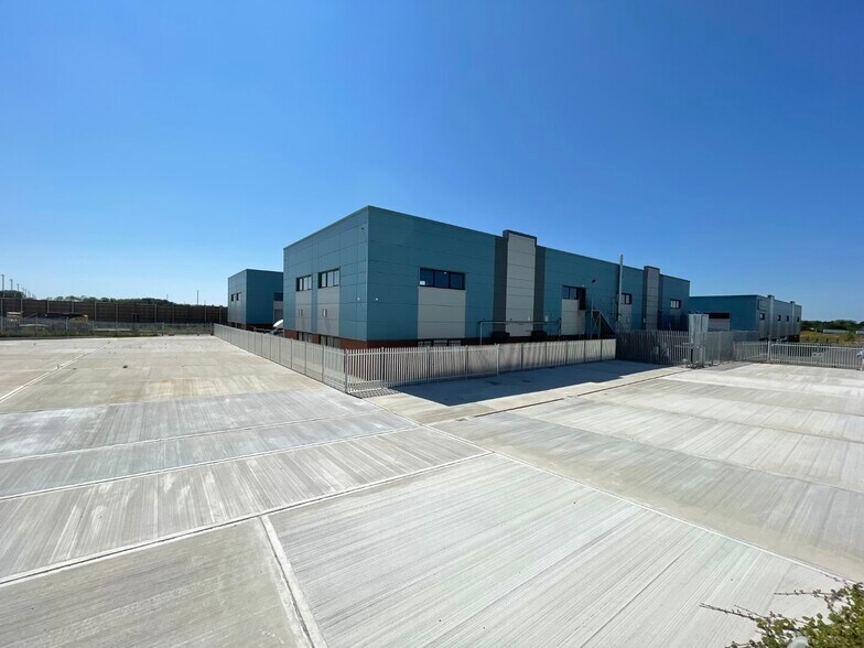 A4 Waterbrook Park Waterbrook Av, Ashford à louer - Photo du bâtiment - Image 2 de 11