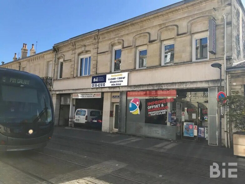Office in Bordeaux for lease - Building Photo - Image 2 of 8