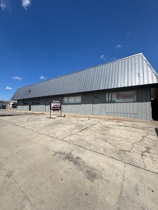 More details for 3841-3845 NW 10th St, Oklahoma City, OK - Industrial for Lease