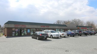 Plus de détails pour 1500 E Market St, Greensboro, NC - Commerce de détail à louer