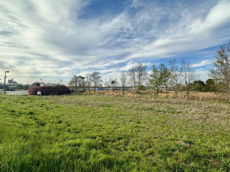 500 Hopkins Corner Dr, Waynesboro, GA à vendre - Photo du bâtiment - Image 2 de 7