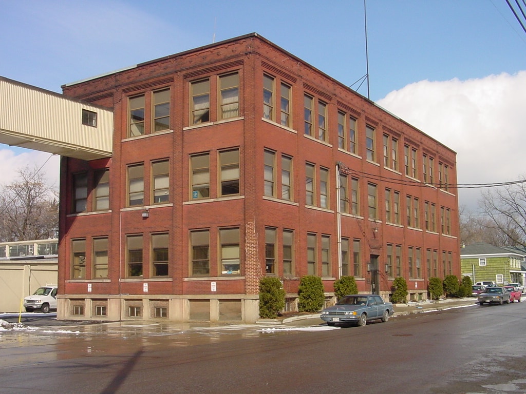 26 Harvester Ave, Batavia, NY for lease Primary Photo- Image 1 of 11